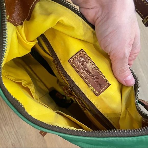 Dooney & Bourke green y2k shoulder bag